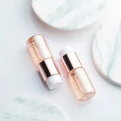 a Arbutin & Vitamin C Brightening Ampoule