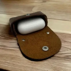 Atlas Distressed Leather Business Case For Apple Airpods Pro(Coffee)