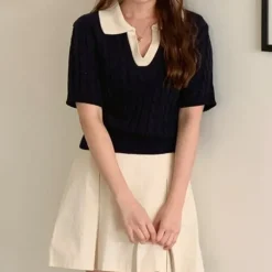 Contrast Collar Twist Short Sleeve Knitwear