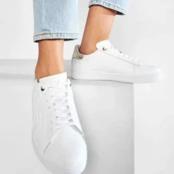 EMPORIO ARMANI embossed logo fashion sneakers X8X001 XCC51 0001 7