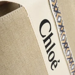 Medium Woody Tote Bag