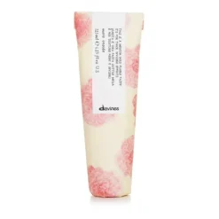 More Inside This Is A Medium Hold Pliable Paste (For Thick, Invisible Effects)