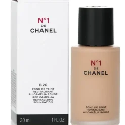 N°1 De Chanel Red Camellia Revitalizing Foundation