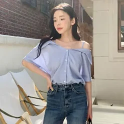 Off-shoulder Shirt
