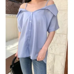 Off-shoulder Shirt