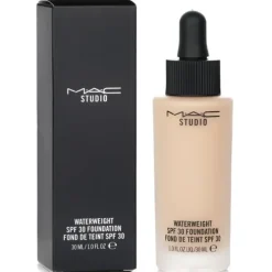Studio Waterweight Foundation SPF 30