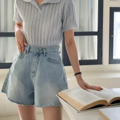 Twist Short Sleeve Collar Knitwear