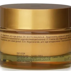 White Magnolia Rosy Cream